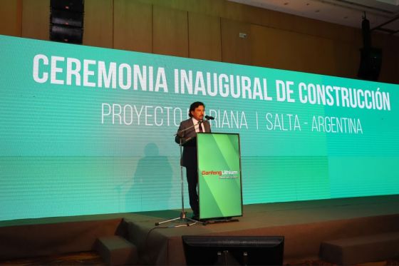 El Gobernador junto a las autoridades de Ganfeng Lithium inauguró el inicio de la construcción del proyecto en el Salar de Llullailaco