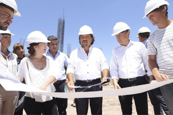 La obra está destinada a mejorar la conectividad de la región e impulsar un sistema de transporte más eficiente, ágil y moderno. Representa una inversión de $282.2 millones.