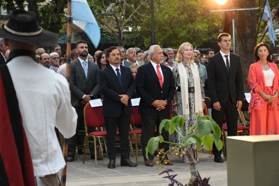 Se descubrieron los bustos de Raúl Alfonsín y Roberto Romero. “Fueron y son un símbolo de la democracia y la vigencia de la República”, dijo el mandatario.