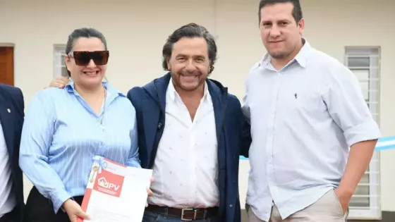 Con recursos propios, la Provincia finalizó una obra paralizada a nivel nacional, brindando soluciones concretas a familias salteñas y reafirmando su política federal de acceso a la vivienda