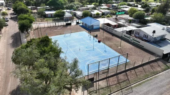 Se ejecutó a partir de un convenio entre la Provincia y el municipio, beneficiando a familias de la zona oeste