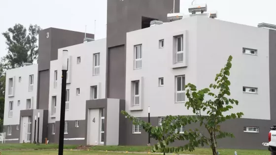 El complejo habitacional de Rosario de la Frontera fue reactivado por el Gobierno de Salta luego de la quita del financiamiento nacional