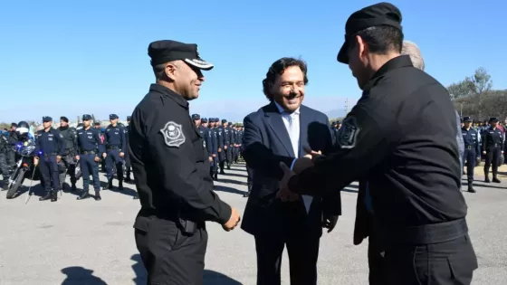 Con esta cuarta entrega del año, el Gobernador aseguró que “con orgullo podemos decir que nuestra gestión ha renovado casi el 90% de la flota policial”