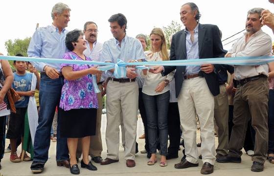 2 de 4