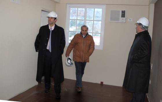 Urtubey visitó la obra donde funcionará el hotel Amerian
