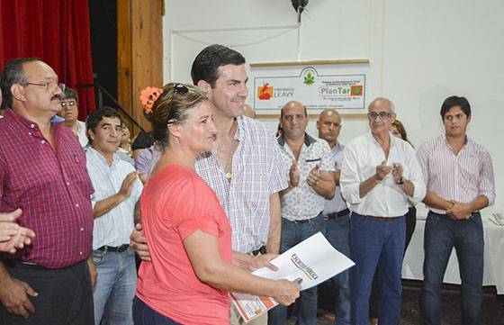 4 de 5