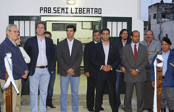 4 de 5