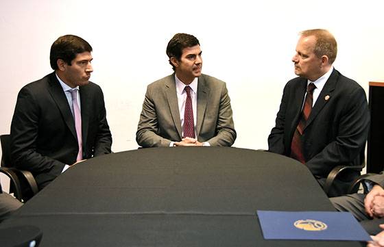 2 de 5