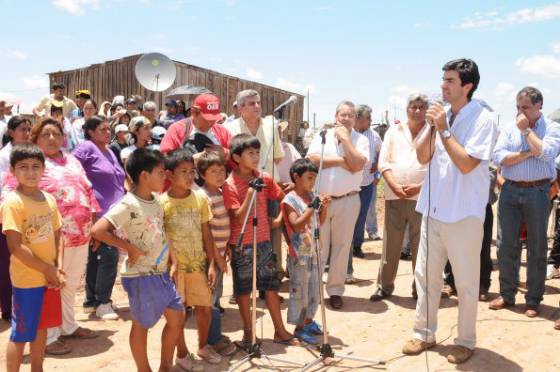 El Gobernador en Pichanal 4