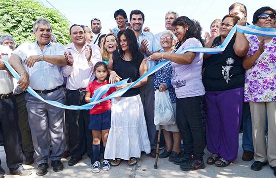 Más de 10 mil vecinos se benefician con el pavimento que Urtubey inauguró hoy en Tartagal
