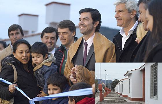 El Gobernador Urtubey entregó viviendas a docentes de la Capital