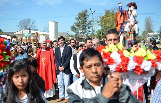 El Gobernador Urtubey acompañó al pueblo de Isla de Cañas en su fiesta patronal