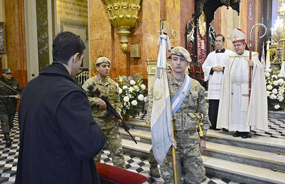 Urtubey asistió en la Catedral al Tedeum por el 25 de Mayo