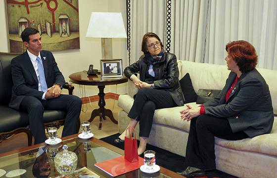 Urtubey recibió a representantes de Pro Mujer en Reino Unido y Salta
