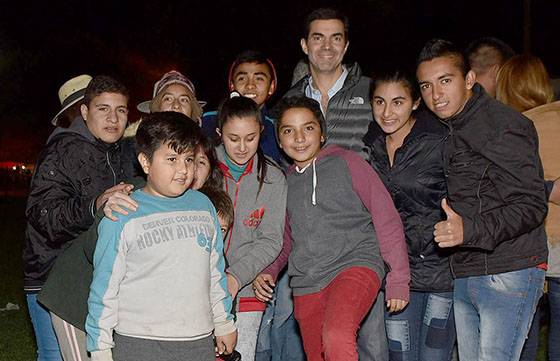 El Gobierno apuesta al desarrollo de jóvenes y niños con un nuevo espacio deportivo en Santa Victoria Este