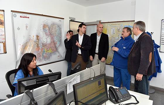 Urtubey y Morales recorrieron el Centro de Coordinación Operativa y la Unidad de Análisis Criminal