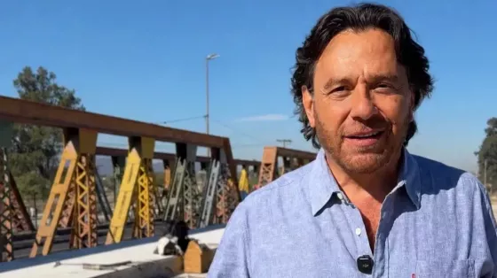 Puentes sobre el río Vaqueros y Circunvalación: Sáenz supervisó la obra que avanza con asistencia financiera provincial