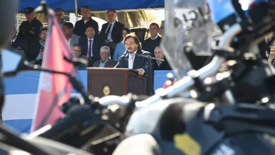 Sáenz fortalece a la Policía de Salta con 151 nuevos móviles y 300 agentes