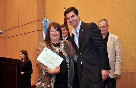Urtubey entregó diplomas a los primeros egresados de la Diplomatura de Acción Pública Territorial y Gobierno Local.