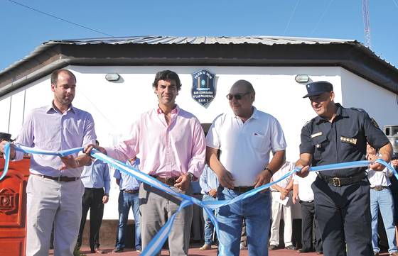 EL Gobernador inauguró la cuadragésima quinta dependencia policial de su gestión y se mejoró el servicio para 900 familias