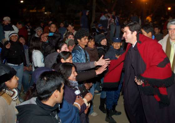El gobernador Urtubey asistió a la guardia bajo las estrellas 