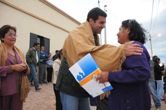 “Estamos revirtiendo muchos años de desinversión”, dijo Urtubey en Cachi