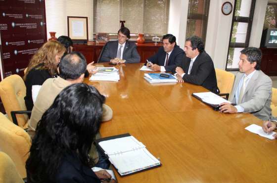 Kosiner recibió a vecinos del barrio Universidad Católica 