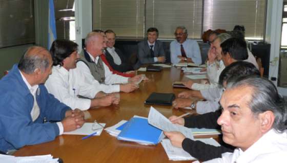 Ambiente adelantó subsidios por emergencia climática a consorcios de agua