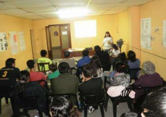 Defensa Civil continúa capacitando a la comunidad