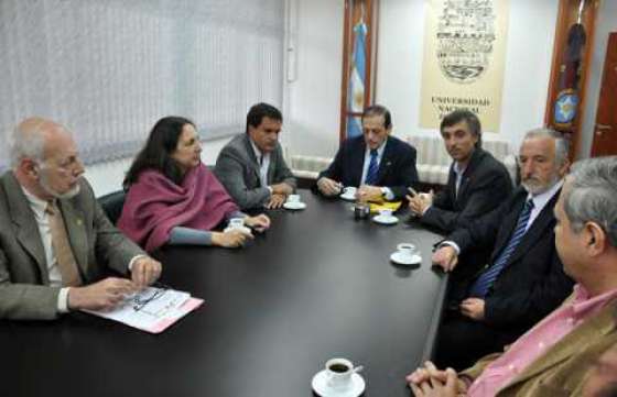 Ofrecen 10 becas a empleados públicos para Maestría en Turismo Sustentable en la UNSa