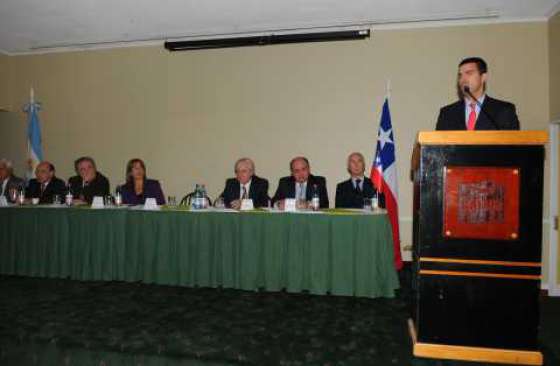 “Debemos garantizar con la integración el crecimiento regional”, aseguró el gobernador Urtubey en Iquique