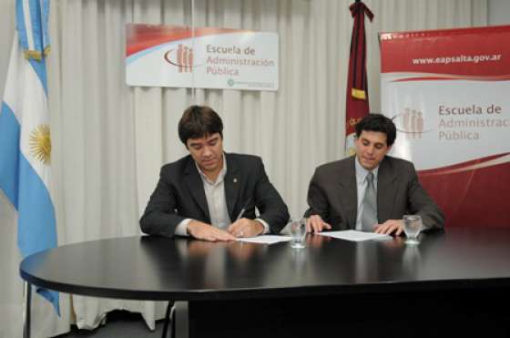 La Escuela de Administración Pública y la OAJNU apuestan a la capacitación de los jóvenes