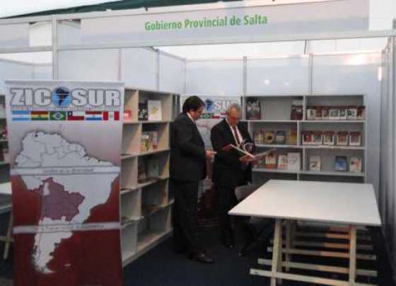 Salta llevó su mensaje integracionista a la primera feria de la Zicosur en Antofagasta