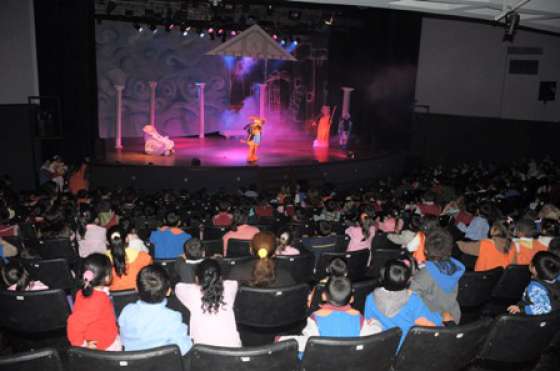 Más de 1200 chicos disfrutaron de “Hércules”