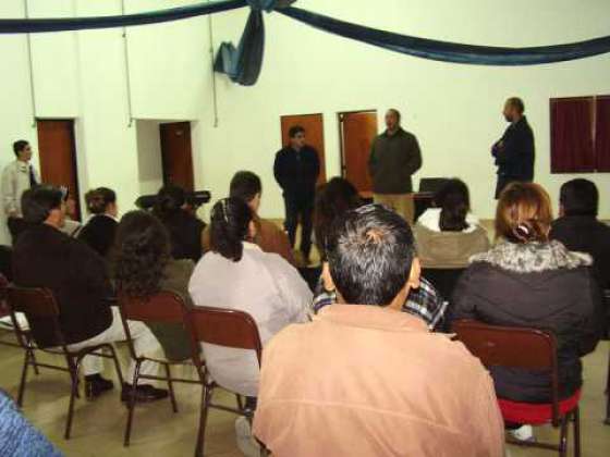 Planean acciones para la prevención y rehabilitación de adicciones en barrio Solidaridad