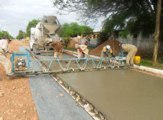 Avanzan obras de pavimentación en municipios del departamento San Martín