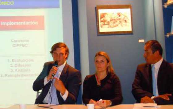 Funcionarios expusieron políticas públicas implementadas en Salta en la Feria del Libro