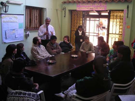 Estudiantes de la Universidad Nacional de Quilmes visitaron el albergue de estudiantes aborígenes
