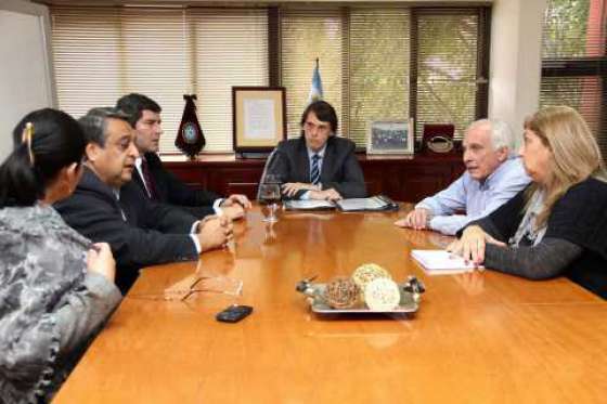 Provincia coordina con diputados nacionales acciones para una política de radarización y estado de rutas