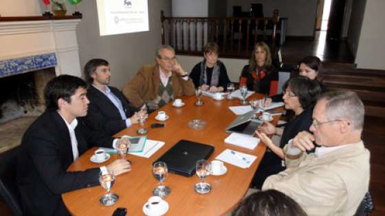 Avanzan en la instrumentación de curso para administradores públicos con instituto francés