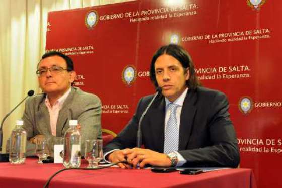 El Gobierno equiparará el salario en todo el sistema de salud