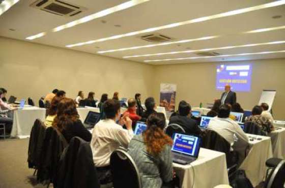 Continúan los cursos de perfeccionamiento empresarial para el sector turístico