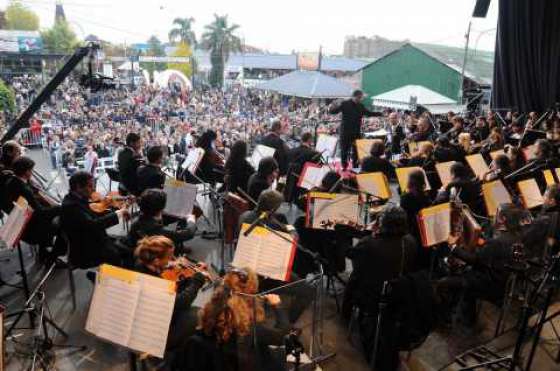 Más de 3 mil personas ovacionaron a la Sinfónica en Tigre