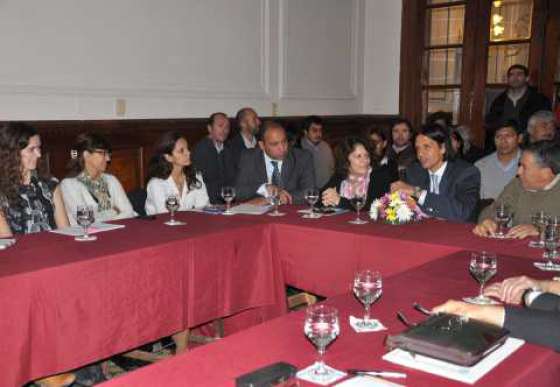 El Gobierno presentó a representantes del BID proyectos de inversión por más de $110 millones