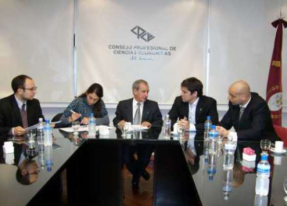 El Gobierno capacitará a miembros del Foro de Jóvenes Profesionales