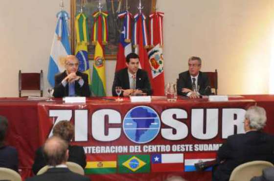 El gobernador Urtubey instala la Zicosur en la agenda nacional