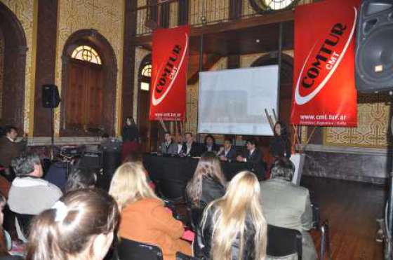 Salta presentó a operadores cordobeses su oferta de turismo invernal