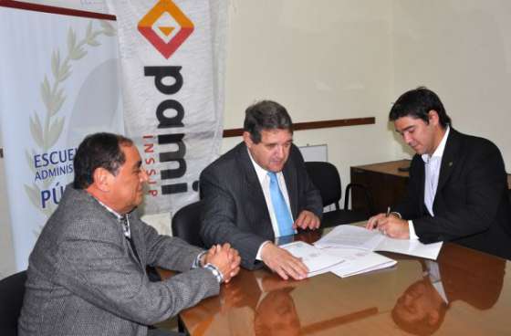 Empleados del Pami se capacitarán en la Escuela de Administración Pública