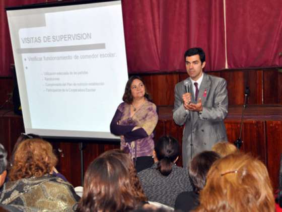 Alumnos y docentes en el eje de la gestión educativa