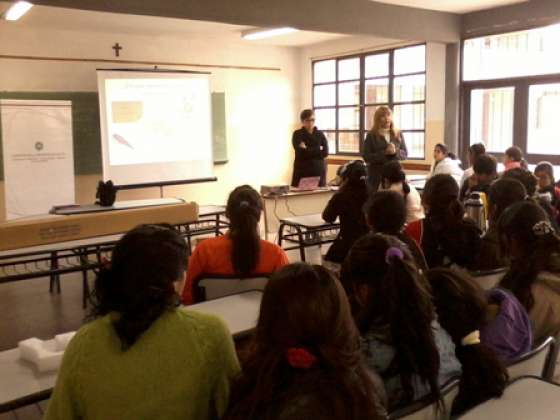 Continúa en las escuelas la capacitación sobre derechos del consumidor